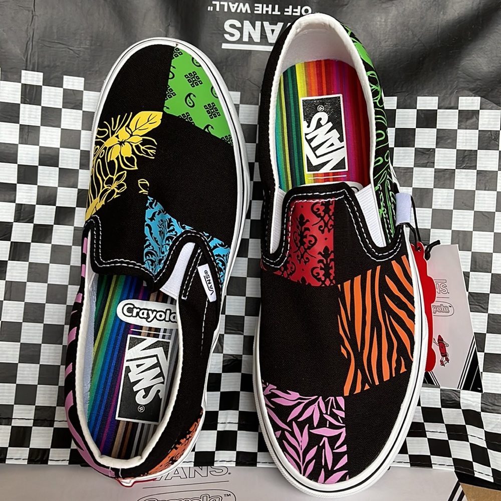 Vans Classic Slip On Crayola Diy/Trace Your WMNS sneakers - Picture 13 of 16